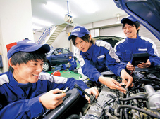 専門学校穴吹工科カレッジ