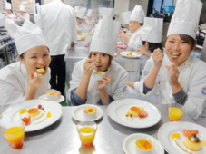 石川県調理師専門学校