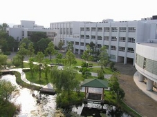 岐阜経済大学