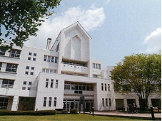 盛岡大学